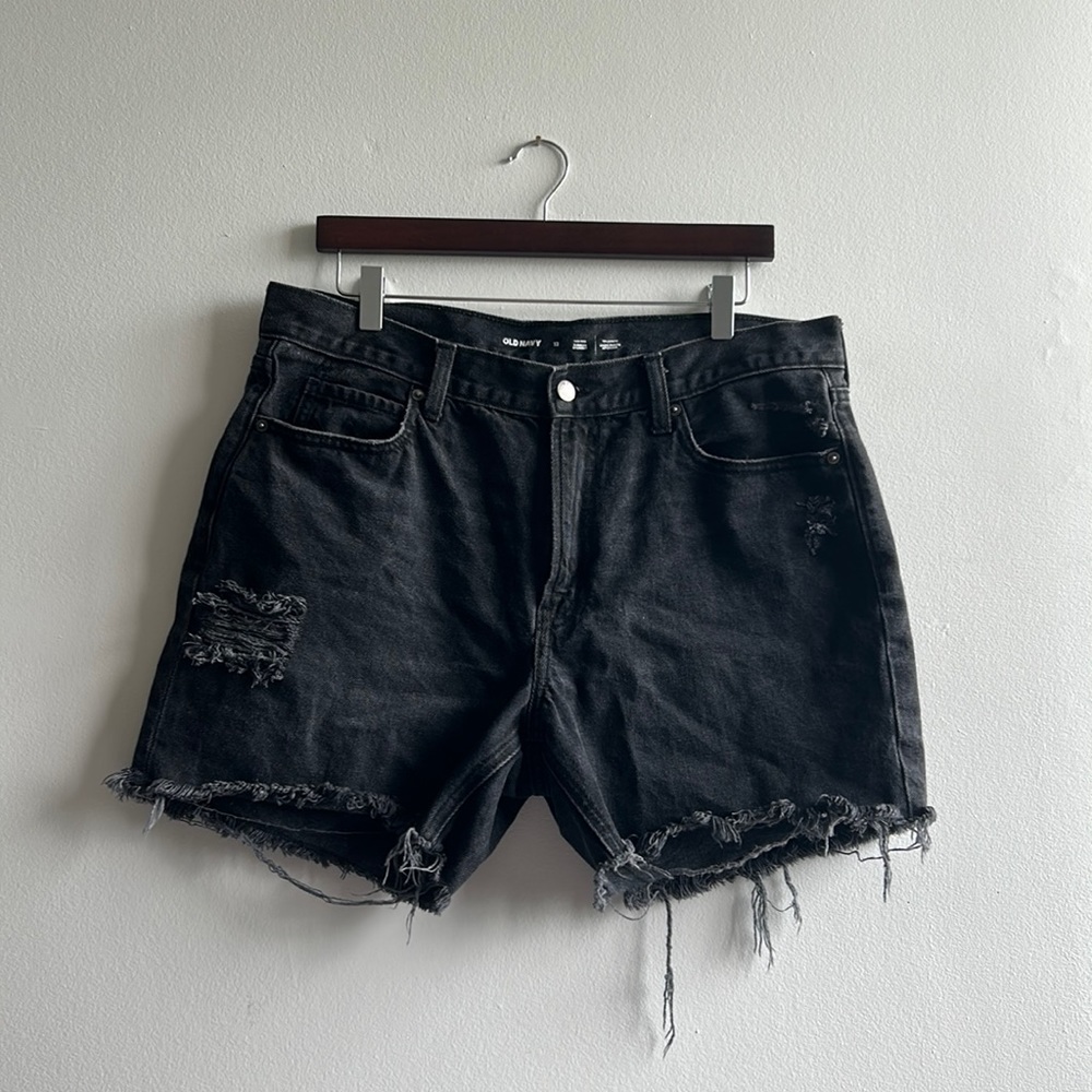 Black Denim Shorts Size 12 Old Navy .